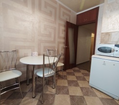 4-местные 1-комнатные апартаменты улучшенные ZNSRENT ул Кирова д151А в ZNS Rent (ЗНС Рент) на улице Кирова 151 А