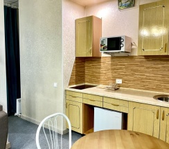 Люкс с кухней, от 4390 руб. в Декабрист