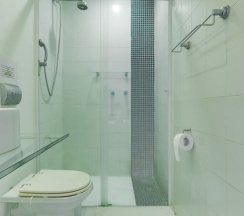 Четырёхместный номер Superior в Beers Five Hostel
