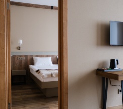 Люкс 2-й этаж (203,202) в Увельские курорты