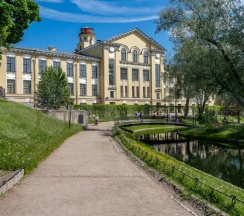 Квартира в Апартаменты на пр-т Римского-Корсакова, 3 (64)