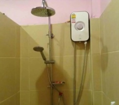 Одноместный номер Standard с балконом в Lanta Cottage