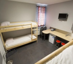 Четырёхместный номер Standard двухъярусная кровать в Hostel Siennicka