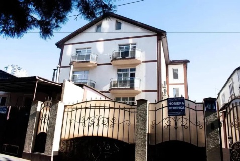 Геленджик: Гостевой дом Фортуна