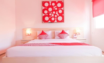 Двухместный люкс двуспальная кровать в OYO 1489 Simona Hotel