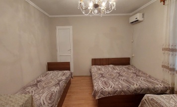 Двухместный номер Classic с балконом 2 отдельные кровати в Мрана