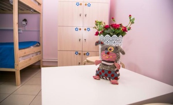 Кровать в 8-местном общем номере (общие удобства) в Достоевский