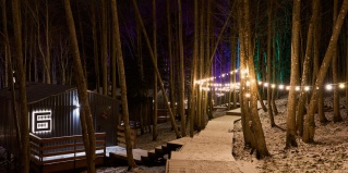 Новожилово: Глэмпинг BlackVillage