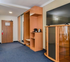 Бизнес 2 в Дом отель classic
