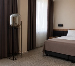 СУПЕРИОР в Grand Yan Hotel