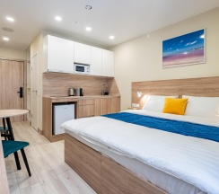 1-комнатные апартаменты студия ул. Матроса Железняка, 2 в Merino home (Мерино хоум) улице Матроса Железняка 2
