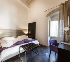 Двухместный люкс двуспальная кровать в Hotel Villa del Lauro