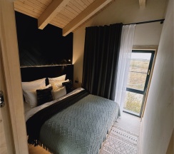 Лодж 4 с бесплатной сауной + Безлимитное посещение ЕлятыПарка в ЕлятыЛодж