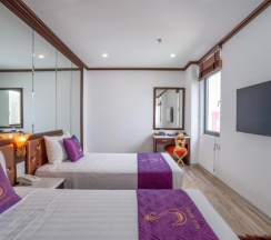 Двухместный номер Deluxe 2 отдельные кровати в Suji Hotel