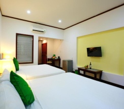Трёхместный номер Standard с видом на сад в Santa Garden Resort