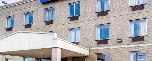 Четырёхместный номер Standard в Avion Inn Near LGA Airport, Ascend Hotel Collection