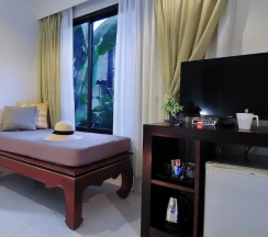 Двухместный номер Superior рядом с пляжем двуспальная кровать в Palm Resort Krabi