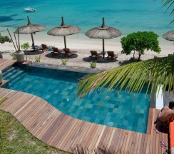Номер Standard с балконом и рядом с пляжем в Ocean Villas