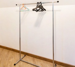 Кровать в общем номере (женский номер) в Чердак