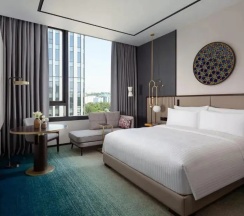 Двухместный люкс Club Lounge Access на высоком этаже двуспальная кровать в InterContinental Tashkent, an IHG Hotel