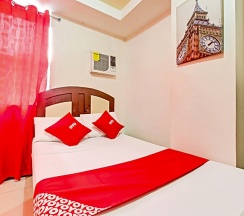 Двухместный семейный номер Standard в OYO 894 Cosmo Hotel P Campa Manila