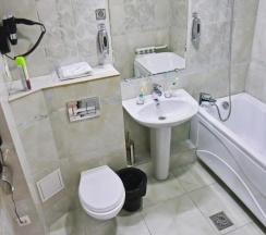 Двухместный номер Superior двуспальная кровать в Banqueting & Guest House Pomest'e