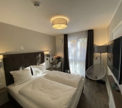 Одноместный номер Standard односпальная кровать в Signature East Hotel Falk