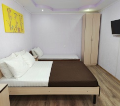 Двухкомнатный Пятиместный Семейный номер  в Уральские самоцветы