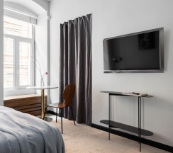 Апартаменты комфорт №2 с 1 двуспальной кроватью в Dostoevsky Apartments (Апартаменты Достоевского)