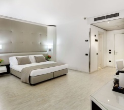 Двухместный номер Standard двуспальная кровать в Mediterraneo Palace Hotel