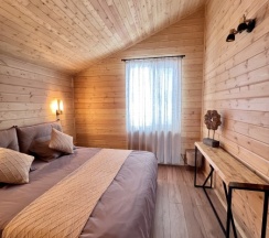 Лодж с одной спальней и террасой в Соты&Варенье