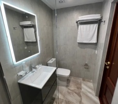 Lux -Connected rooms в Шато
