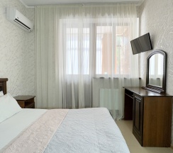 4х местный комфорт-плюс с видом на бассейн в Эргес