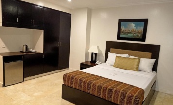 Двухместный номер Standard двуспальная кровать в Paragon Tower Hotel