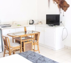 Студия с балконом в The Melanesian Port Vila Hotel