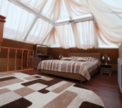 Двухэтажный Люкс с двумя спальнями №15 2 Bedroom Deluxe Duplex в Виктория