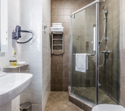 Представительский люкс в Golden Tulip
