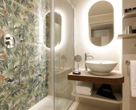 Двухместный номер Look Sky двуспальная кровать в Adriatic Palace Hotel