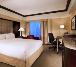 Двухместный номер Standard двуспальная кровать в Hotel Bonaventure Montreal