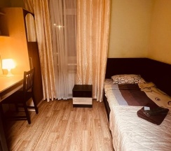 Стандартный номер с одной односпальной кроватью (удобства на этаже) в Наш Питер