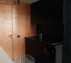 Нуар 320 в Four rooms