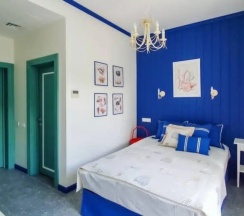 Двухместный номер Standard с балконом двуспальная кровать в Алиса, привет!