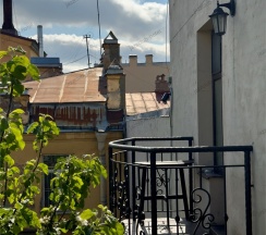 Номер с балконом в Jazzclub