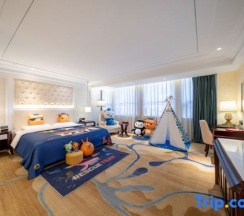 Двухместный семейный номер Standard двуспальная кровать в Phoenix Hotel