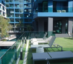 Апартаменты с балконом в Acqua Condominium 2