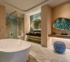 Люкс Executive с 3 комнатами в Отель Metadee Concept Hotel