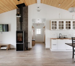 Карельская деревня (одноэтажный дом) 6 чел. в Ладога озеро