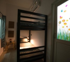 Двухместный номер Standard двухъярусная кровать в D-hub Hostel