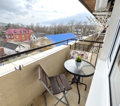 Двухкомнатный семейный четырехместный с балконом в Атриум