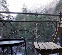 Апартаменты двухкомнатные с камином в Eco village